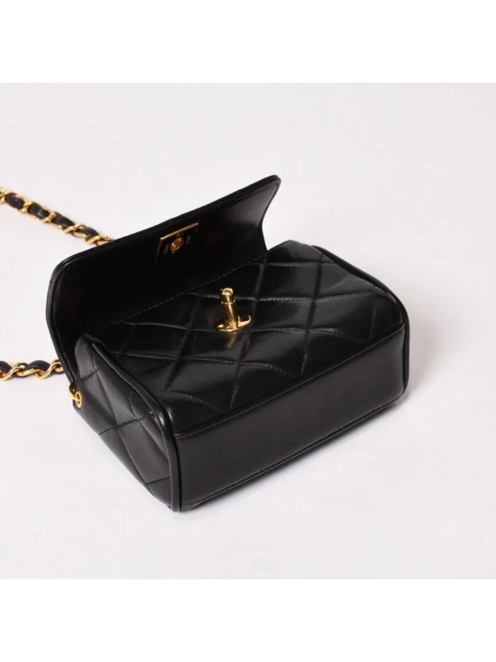 Chanel Mini Quilted S Flap S Chain Shoulder Bag CC Logo Lambskin Gold